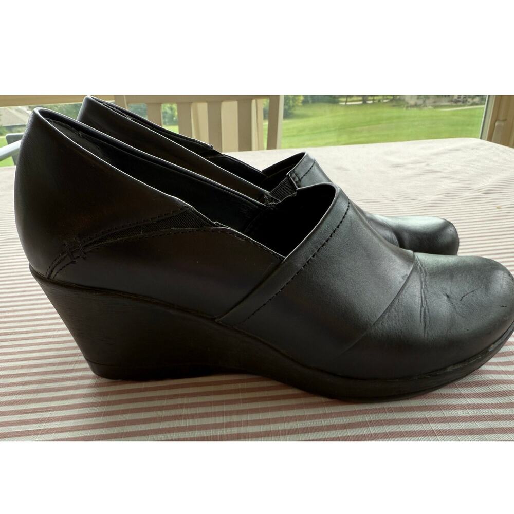 Dansko Rosaline Women's Black Wedge Clog Shoes Size 39 8.5 Casual - Picture 2 of 7